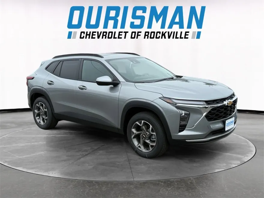 2026 Chevrolet Trax LT photo 1