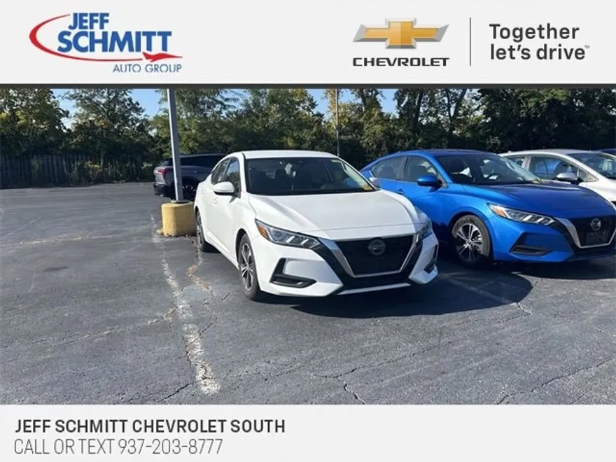 2022 Nissan Sentra SV photo 1