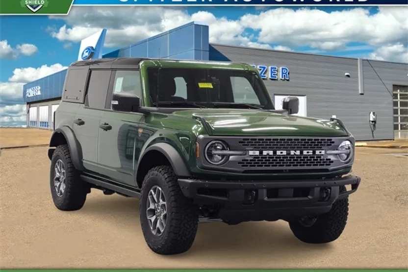2025 Ford Bronco Badlands photo 1