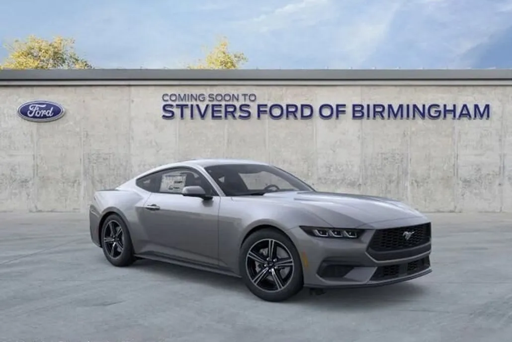 2025 Ford Mustang EcoBoost photo 1