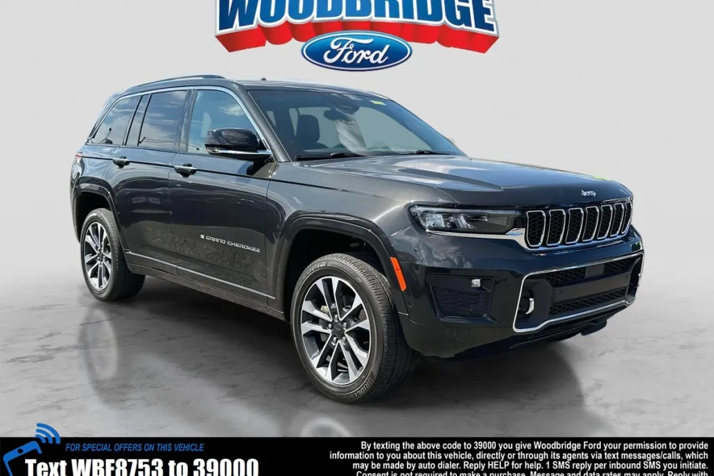 2023 Jeep Grand Cherokee Overland photo 1