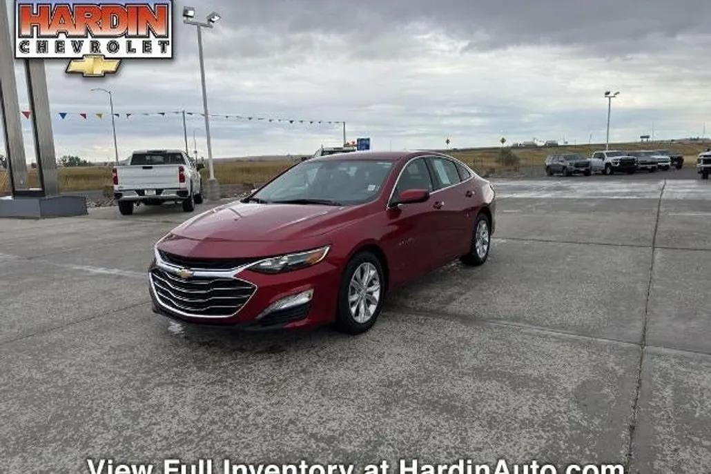 2024 Chevrolet Malibu 1LT photo 1