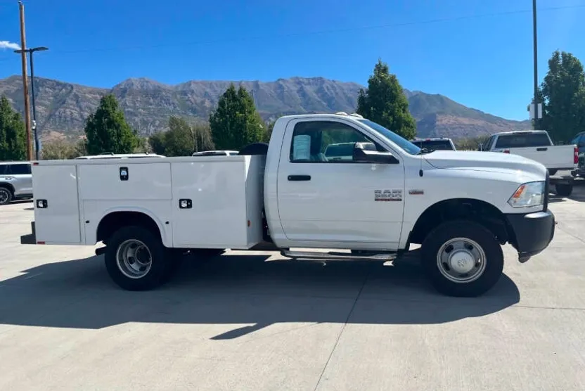 2016 Ram 3500 Tradesman photo 1
