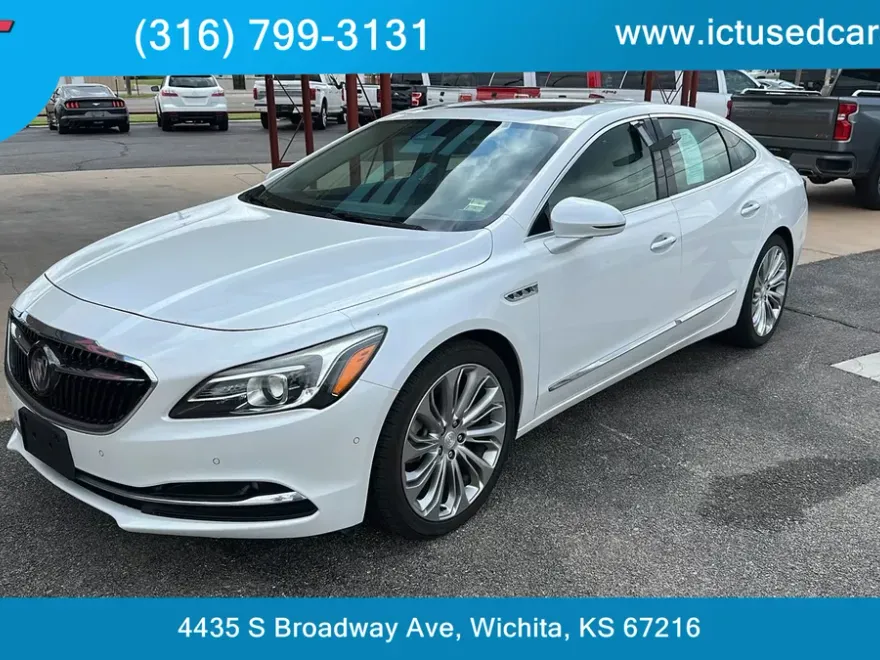 2017 Buick LaCrosse Premium photo 1
