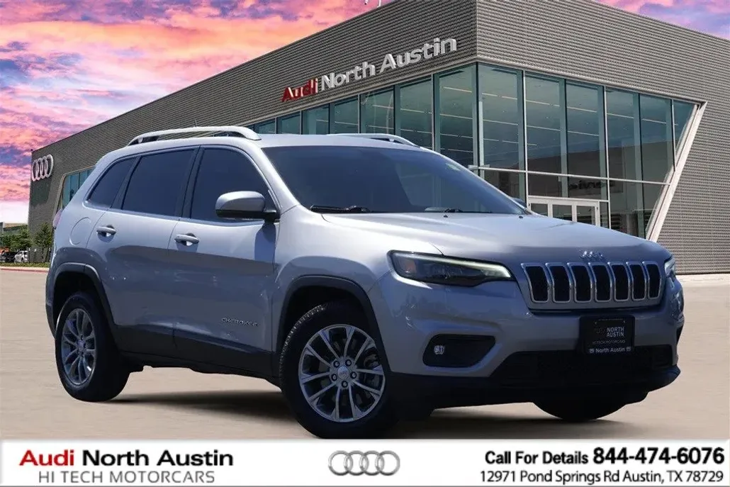2019 Jeep Cherokee Latitude photo 1