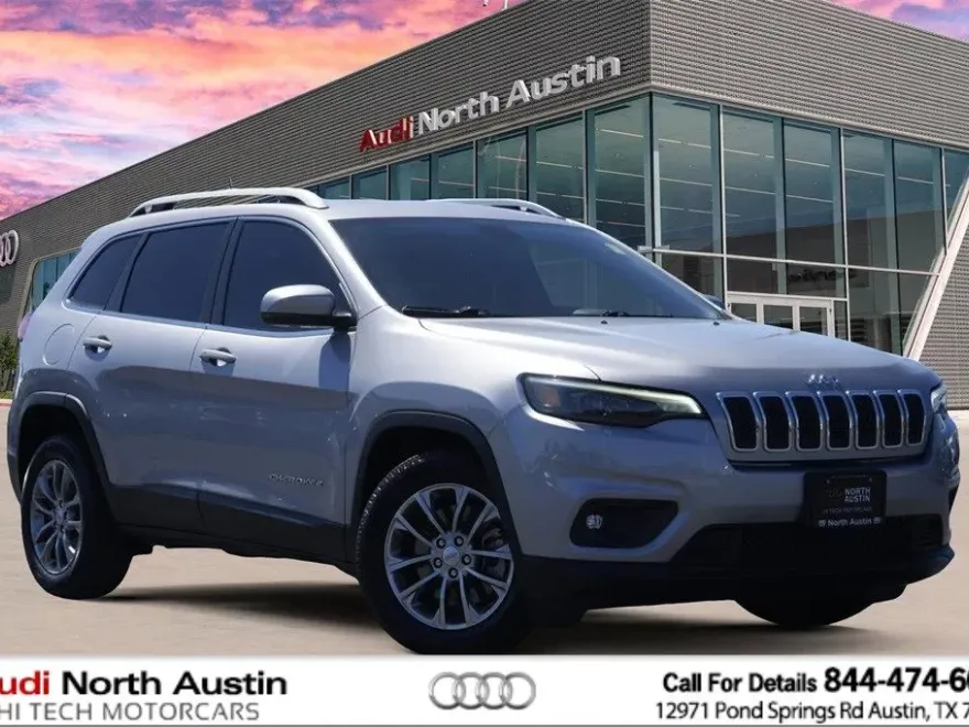 2019 Jeep Cherokee Latitude photo 1