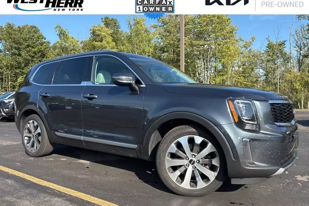 2022 Kia Telluride S photo 1