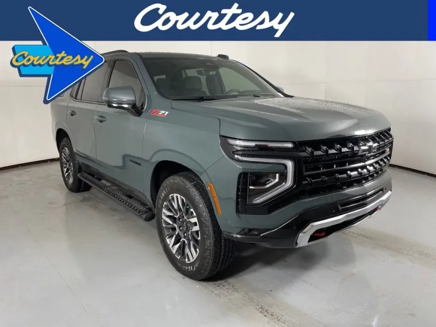 2025 Chevrolet Tahoe Z71 photo 1