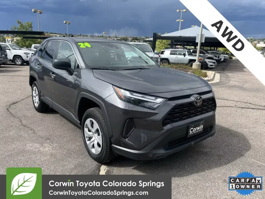 2024 Toyota RAV4 LE photo 1