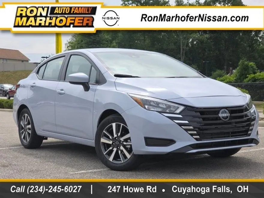 2025 Nissan Versa 1.6 SV photo 1