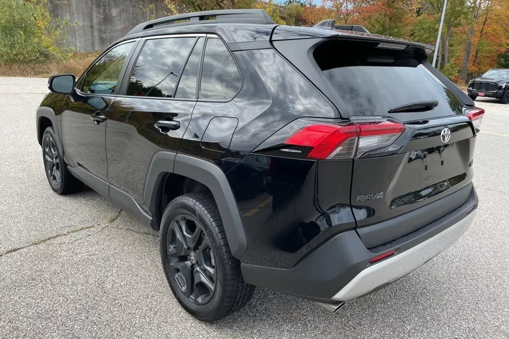 2023 Toyota RAV4 Adventure photo 1