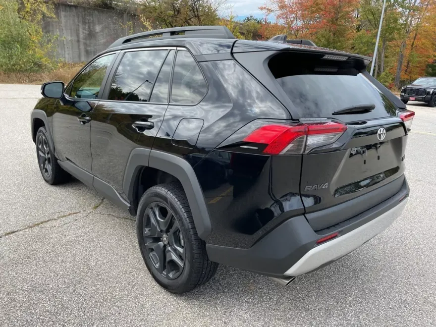 2023 Toyota RAV4 Adventure photo 1