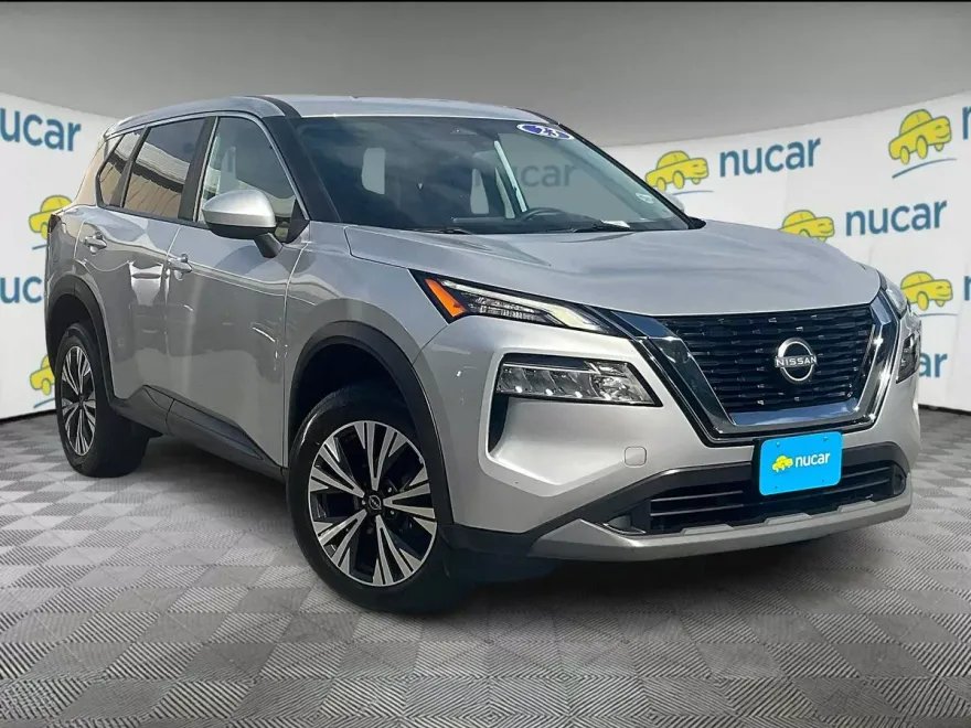 2023 Nissan Rogue SV photo 1