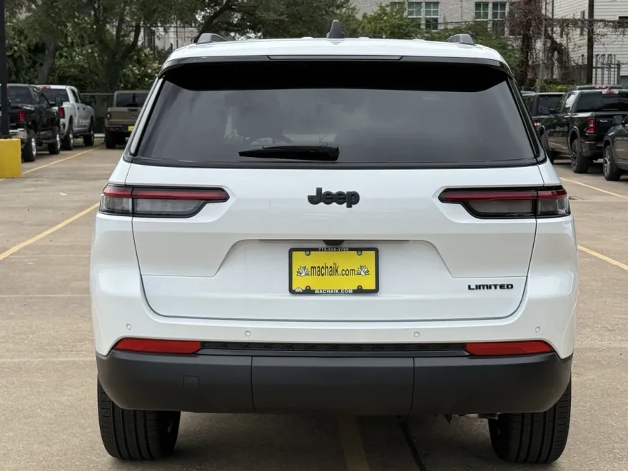 2025 Jeep Grand Cherokee Limited photo 1