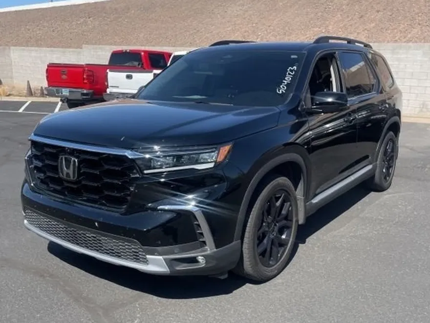 2025 Honda Pilot Elite photo 1