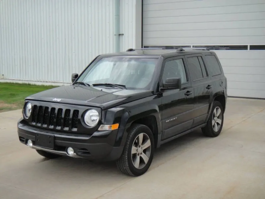 2017 Jeep Patriot High Altitude photo 1
