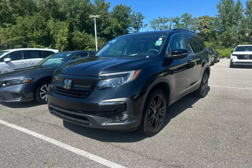 2022 Honda Pilot Special Edition photo 1
