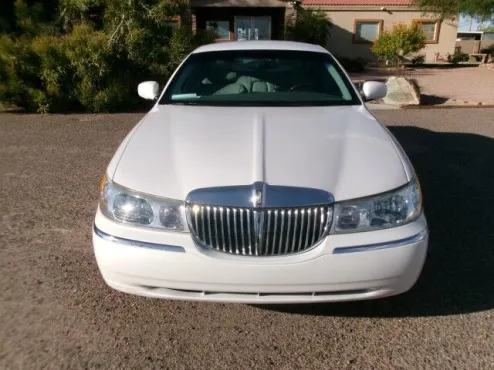 2001 Lincoln Town Car Cartier photo 4
