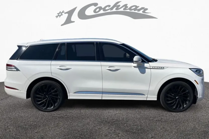 2021 Lincoln Aviator Reserve photo 1