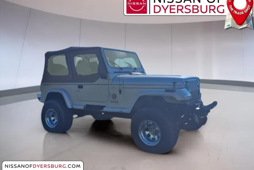 1995 Jeep Wrangler SE photo 1