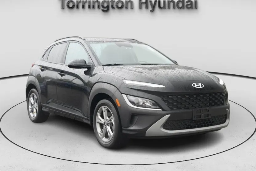 2023 Hyundai Kona SEL photo 1