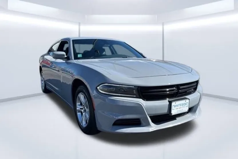 2022 Dodge Charger SXT photo 1