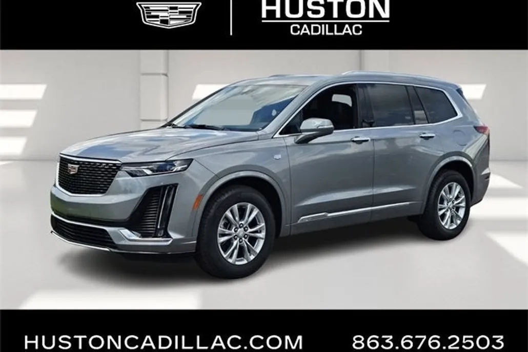 2025 Cadillac XT6 Luxury photo 1