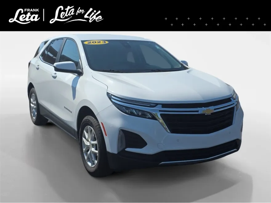 2023 Chevrolet Equinox LT photo 1