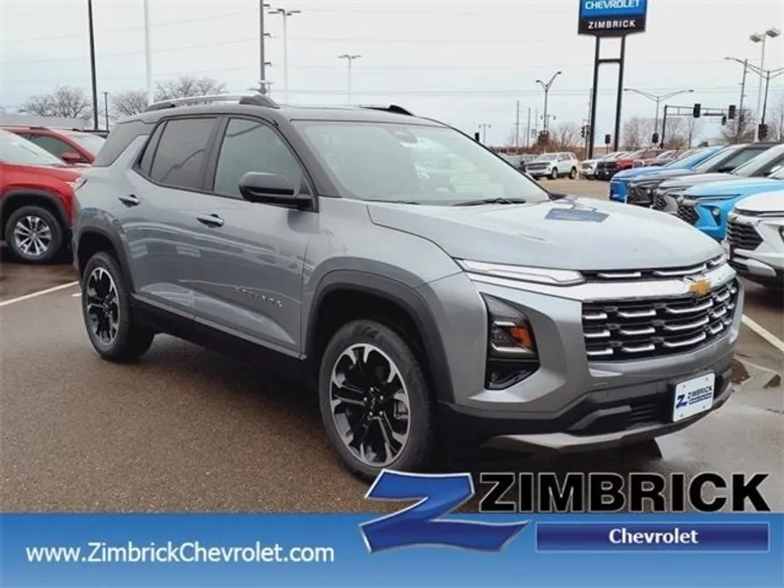 2025 Chevrolet Equinox LT photo 1