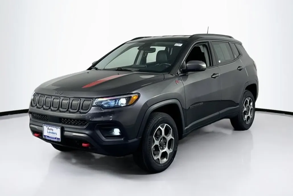 2022 Jeep Compass Trailhawk photo 1