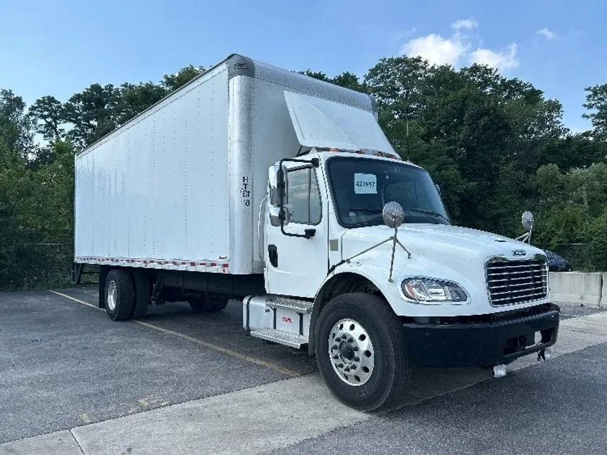 2022 Freightliner M2 106 Medium Duty photo 1