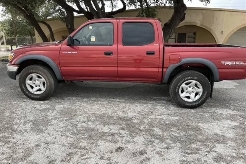 2003 Toyota Tacoma Double Cab photo 1