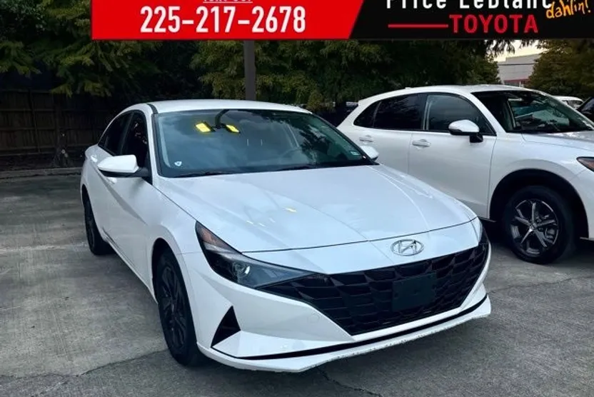 2023 Hyundai Elantra Hybrid Blue photo 1
