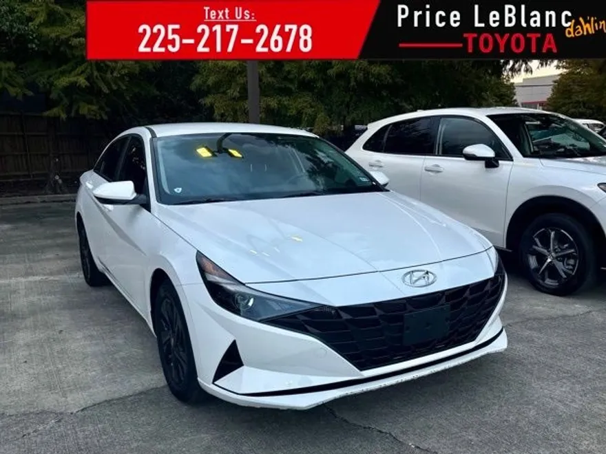 2023 Hyundai Elantra Hybrid Blue photo 1