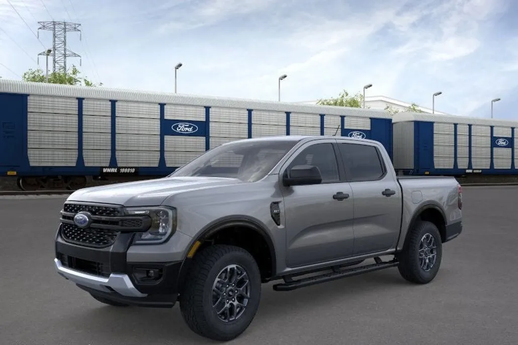 2025 Ford Ranger XLT photo 1