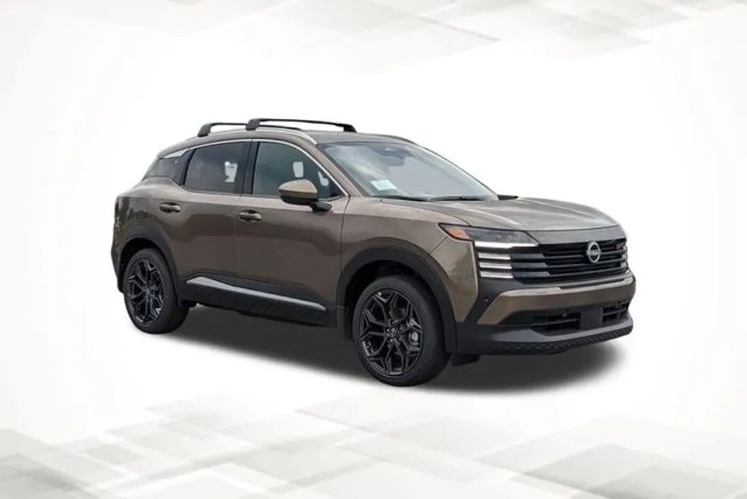 2025 Nissan Kicks SR photo 1