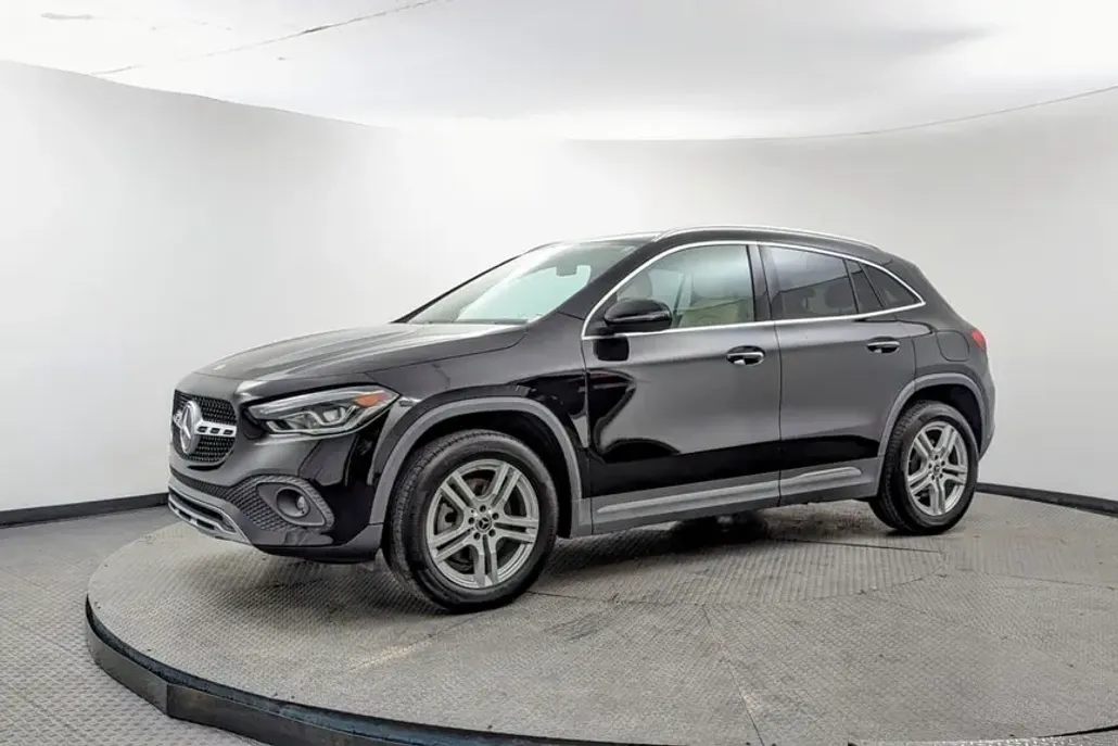 2021 Mercedes Benz GLA 250 photo 1