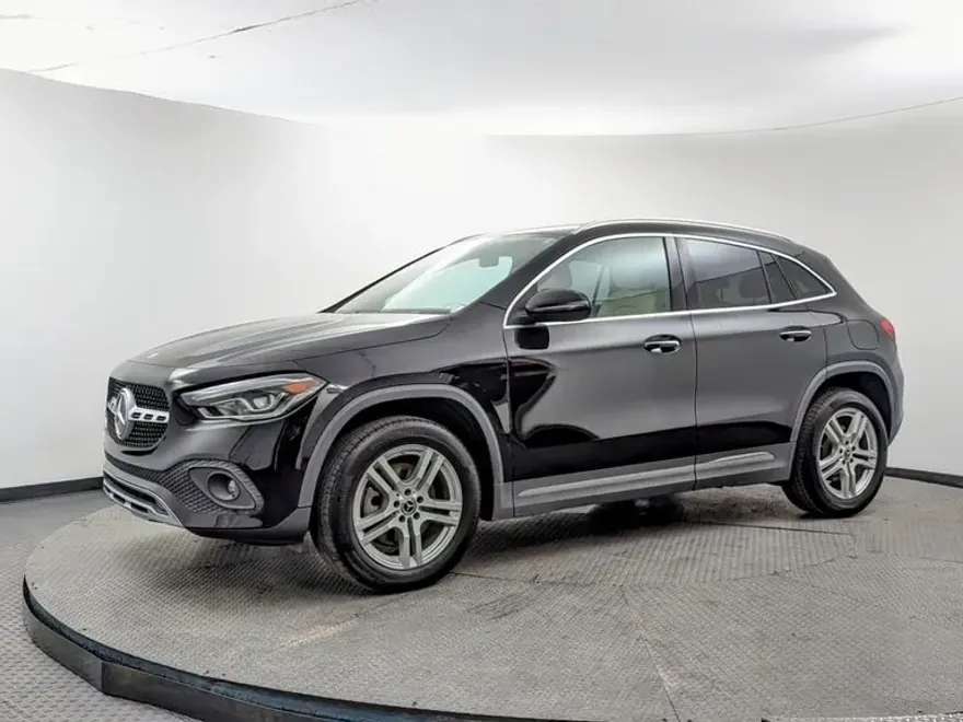 2021 Mercedes Benz GLA 250 photo 1