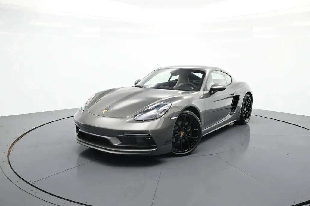 2024 Porsche Cayman photo 1