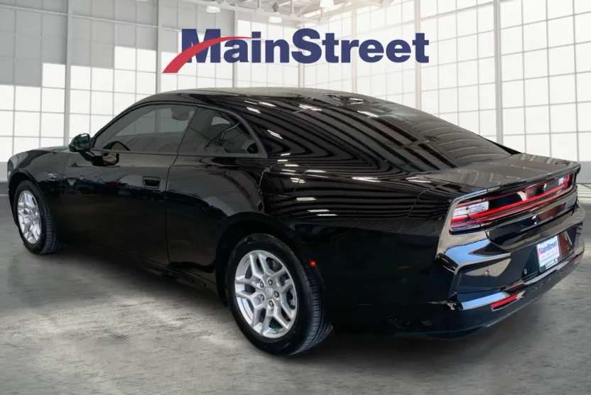 2025 Dodge Charger R/T photo 1
