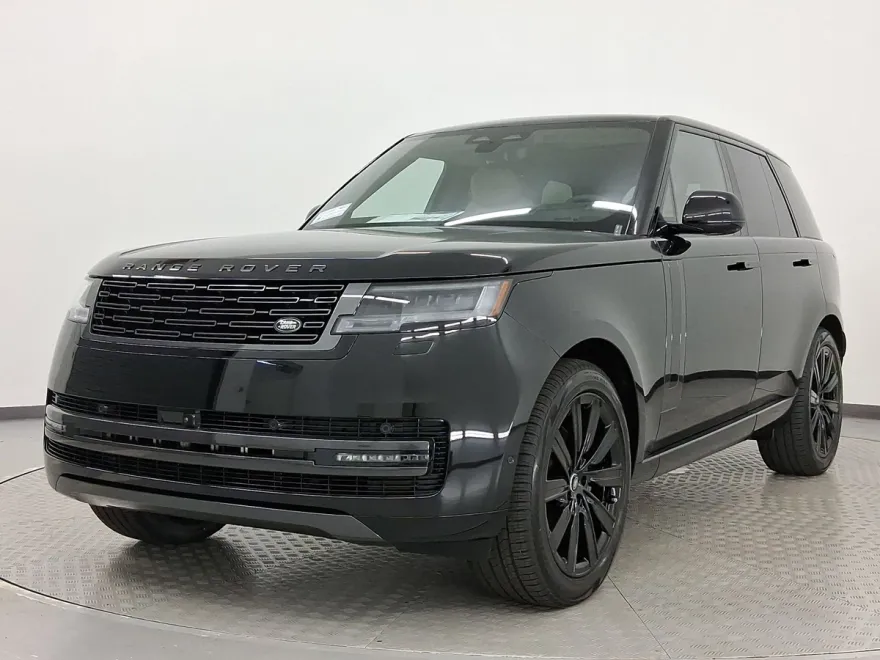 2025 Land Rover Range Rover SE photo 1