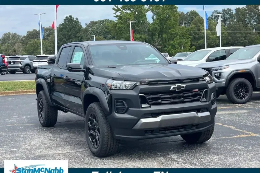 2026 Chevrolet Colorado Trail Boss photo 1