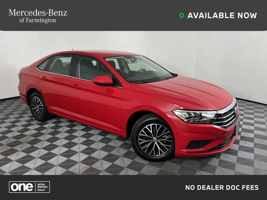 2021 Volkswagen Jetta SE R-Line photo 1