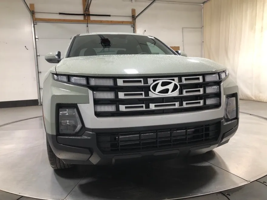 2026 Hyundai Santa Cruz SE photo 1