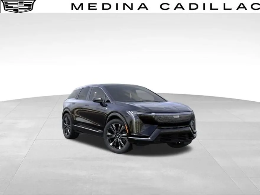 2025 Cadillac Optiq Luxury photo 1