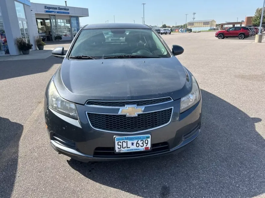 2013 Chevrolet Cruze LT photo 1