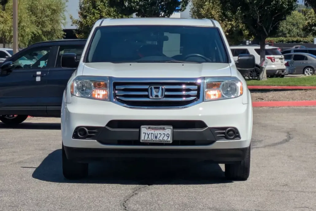 2014 Honda Pilot LX photo 1