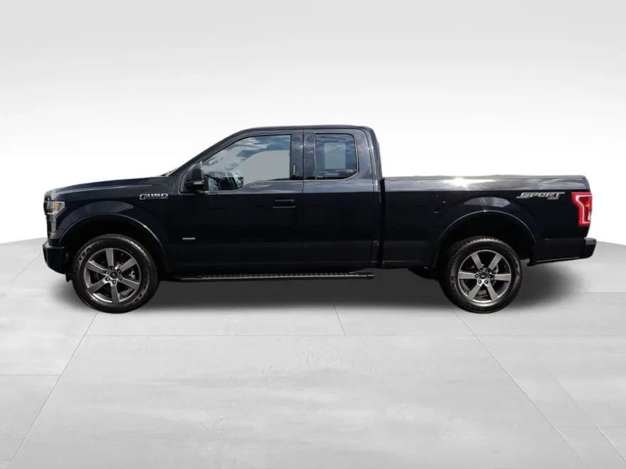 2015 Ford F-150 XLT photo 1