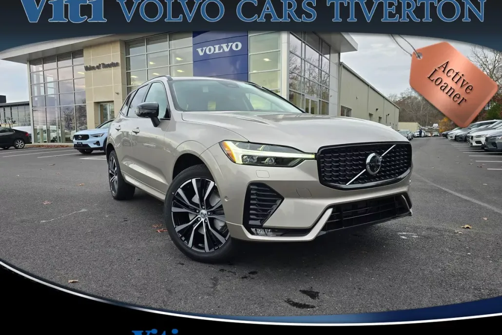 2025 Volvo XC60 B5 Plus photo 1