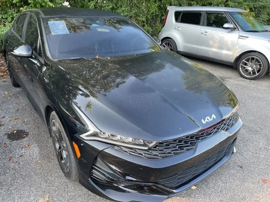 2023 Kia K5 GT-Line photo 1